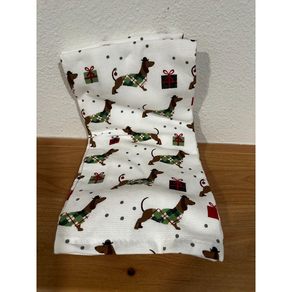 Set of 2 Dachshund-Themed Christmas Kitchen Towels NWT - Picture 2 of 4